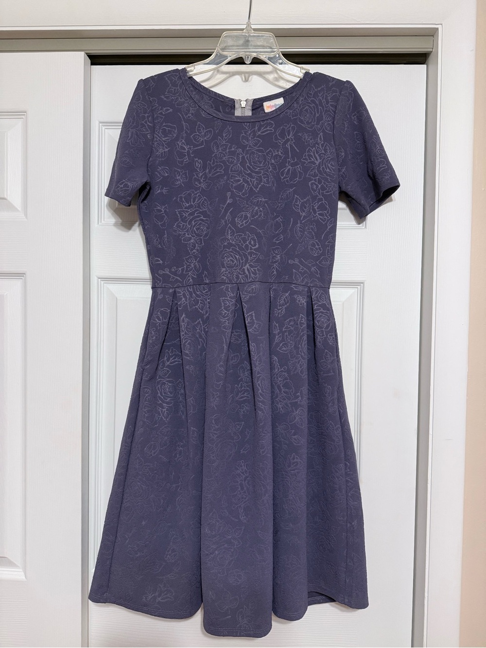 LuLaRoe Women’s Lavender Textured Floral Fit & Flare Dress - Size Medium